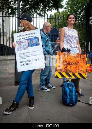 London, UK. 20. August 2015. Keine menschliche illegaler Protest organisiert von der London-Calais-Konvoi-Gruppe, die für Rechte für Flüchtlinge sind. Bildnachweis: Pete Maclaine/Alamy Live-Nachrichten Stockfoto