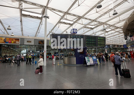 Bahnhof Manchester Piccadilly England UK Stockfoto