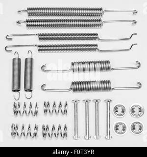 Reparatur Kit Bremsbacken auf hellem Hintergrund Stockfoto