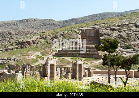 Blick auf hundert Säulensaal, Grab von Artaxerxes II., Antike persische Stadt Persepolis Residenz, Iran Stockfoto