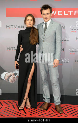 Berlin, Deutschland. 19. August 2015. Hannah Ware und Rupert Friend besuchen die "Hitman: Agent 47' Weltpremiere im Cinestar Sony Center am 19. August 2015 in Berlin, Deutschland. / Picture Alliance © Dpa/Alamy Live-Nachrichten Stockfoto