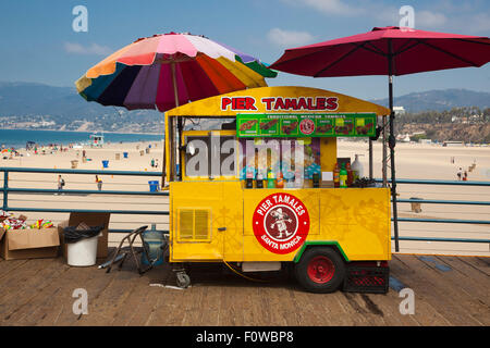 Speisen stehen, Santa Monica Pier, Santa Monica, Los Angeles, Kalifornien, USA Stockfoto