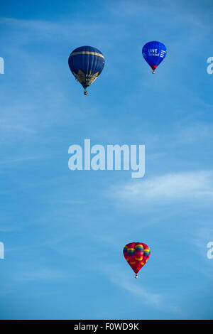 Heißluftballons im Flug Stockfoto