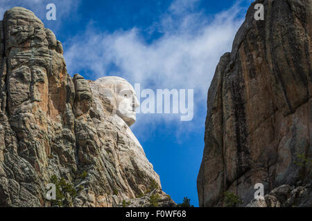 Das Profil von George Washington am Mount Rushmore National Memorial, in der Nähe von Keystone, South Dakota, USA, Vereinigte Staaten. Stockfoto