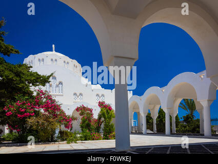 Orthodoxe Kathedrale in der Stadt Thira auf der griechischen Insel Santorini (Thira) Stockfoto