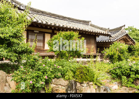 Traditionellen Hanok-Haus, Yangdong Folk Village, Gyeongju-Si, Gyeongsangbuk-Do, Südkorea Stockfoto