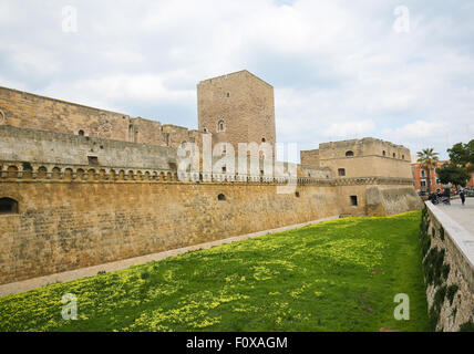 BARI, Italien - 16. März 2015: Schwabe Schloss oder Castello Svevo in Bari, Apulien, Italien. Stockfoto