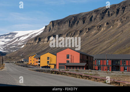 Norwegen, Barentssee, Svalbard Archipel, Spitzbergen, Kapital Stadt von Longyearbyen, Innenstadt. Stockfoto