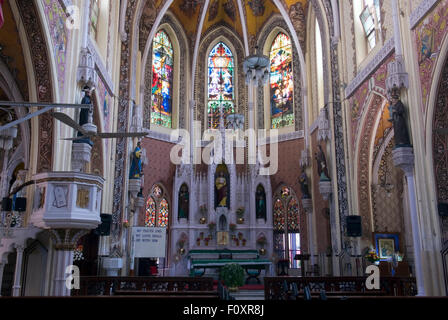 Das Bild des Heiligen namens drehte Kathedrale in Mumbai, Indien Stockfoto