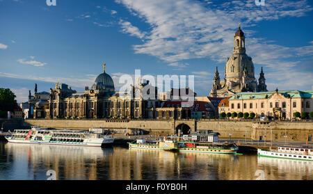 Blick über die Elbe von der Akademie der bildenden Künste und der Frauenkirche, Dresden, Sachsen, Deutschland Stockfoto