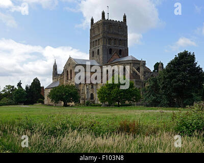 Außenansichten von Tewkesbury Abbey Stockfoto