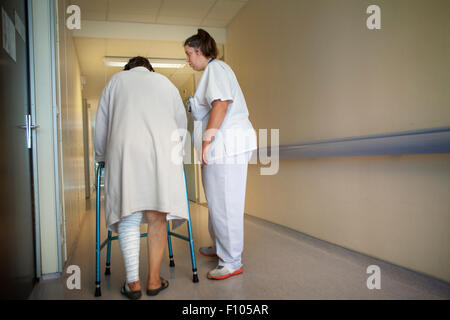 PHYSIKALISCHE THERAPIE Stockfoto