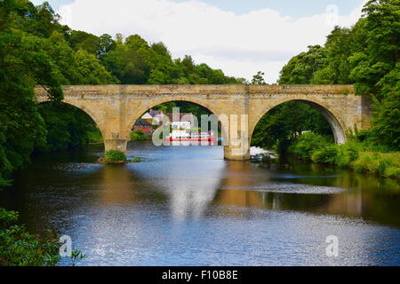 Anbiegen Brücke über den Fluss Wear, Stadt Durham, England. Stockfoto