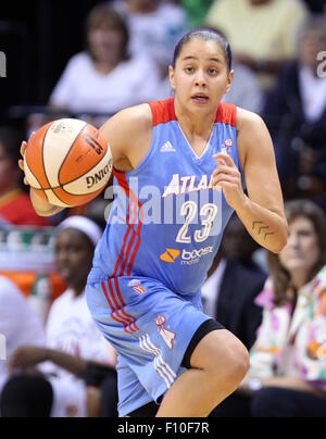 Uncasville, CT, USA. 23. August 2015. Atlanta Dream guard Shoni Schimmel (23) in Aktion bei der WNBA-Basketball-Spiel zwischen den Connecticut Sun und den Atlanta Dream im Mohegan Sun Arena. Atlanta besiegte Connecticut 102-92. Bildnachweis: Cal Sport Media/Alamy Live-Nachrichten Stockfoto