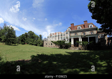 Ansicht von hinten von Lenoir Mansion Yonkers New York Stockfoto