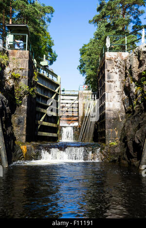 Die Schleuse in Lennartsfors, Schweden Stockfoto