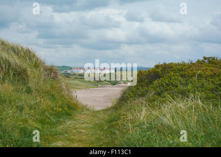 Trump Turnberry Hotel Resort aus über den Strand - Turnberry, Ayrshire, Schottland Stockfoto