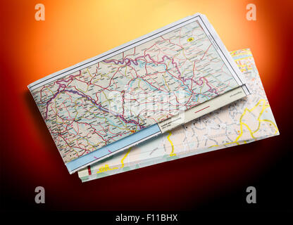 Balkan Fahrplan 2012 auf rotem Grund Stockfoto