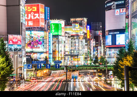 Yasukunidori Street und Kabukicho, Shinjuku-Ku, Tokyo, Japan Stockfoto