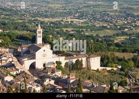 Basilica di Santa Chiara, Assisi, Provinz Perugia, Umbrien, Italien Stockfoto