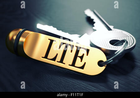 Tasten mit Wort LTE auf goldenen Etikett. Stockfoto