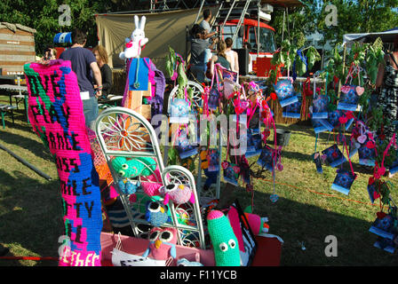 Urban knitting bei Solar, ein zeitgenössisches Festival der darstellenden Künste in Roermond, Niederlande Stockfoto