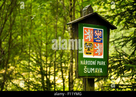 Zeichen für Narodni Park Sumava Nationalpark Böhmen Tschechien, The Böhmerwald in Tschechien als Böhmerwald bekannt Stockfoto