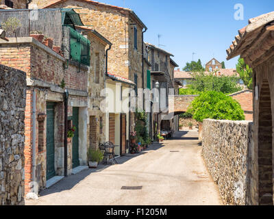 Kleine Straßen in San Quirico d ' Orcia in der Toskana, Italien Stockfoto