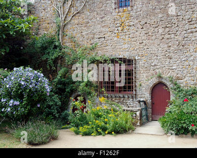 Innerhalb der mittelalterlichen Burg, eine der ältesten in Frankreich, in der Stadt von Lassay Les Chateaux in der südlichen Normandie, Frankreich Stockfoto