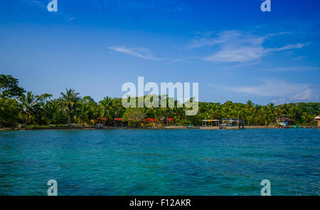 ISLA COLON, PANAMA - 25. April 2015: Colon Island ist die nördlichste und größte Insel in der Bocas del Toro Stockfoto