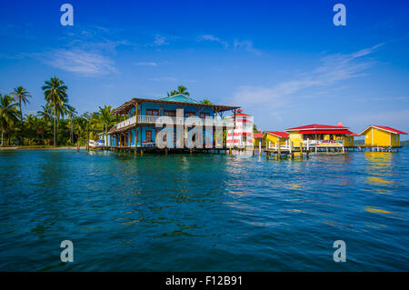 ISLA COLON, PANAMA - 25. April 2015: Colon Island ist die nördlichste und größte Insel in der Bocas del Toro Stockfoto