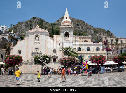 Kirche San Giuseppe, Piazza IX Aprile, Altstadt, Taormina, Sizilien, Italien Stockfoto