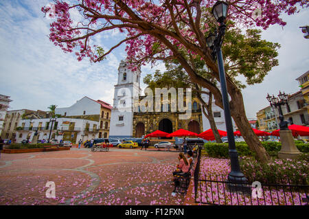 Kathedrale von Panama, Sal Felipe alten Viertel, UNESCO-Weltkulturerbe, Panama City, Panama, Mittelamerika Stockfoto