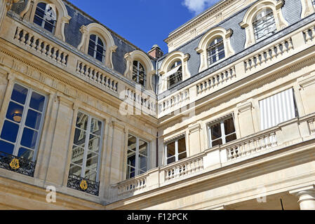 Traditionelle Architektur, Palais Royale, Paris, Frankreich Stockfoto