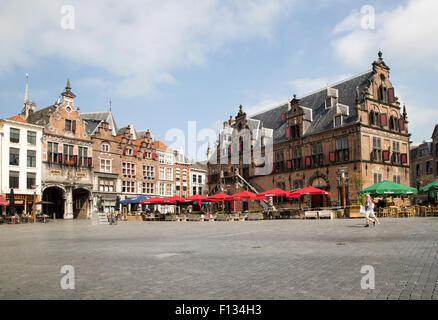 Waaghuis Gebäude aus dem Jahre 1612, Grote Markt, Nijmegen, Gelderland, Niederlande Stockfoto