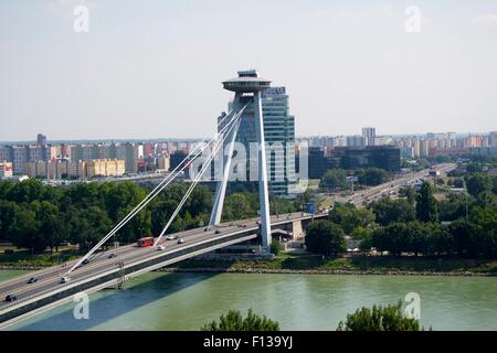 UFO-Turm in Bratislava Stockfoto