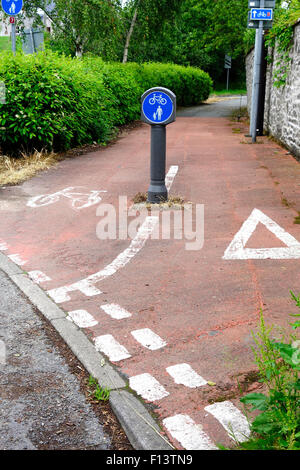 Melden Sie für geteilte Fahrradweg und Fußgänger Gehweg, Castle Douglas, Dumfries & Galloway, Schottland Stockfoto