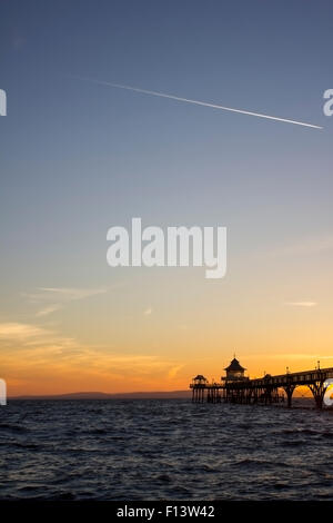 Clevedon Pier bei Sonnenuntergang Stockfoto