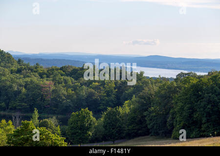 Der Blick auf den Hudson River und der Catskill Mountains Frederic Church nach Hause Hudson River School Olana in Hudson, New York Stockfoto