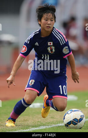 Nanjing, China. 26. August 2015. Yuka Momiki (JPN) Fußball: Yuka Momiki Japans läuft mit dem Ball während der AFC U-19 Frauen WM-Halbfinalspiel zwischen Japan und Korea Republik Stadium Jiangning Sports Center in Nanjing / China. © AFLO/Alamy Live-Nachrichten Stockfoto