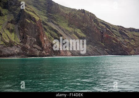 Karge Landschaft in der Caldera im Punta Vicente Roca auf Isabela Insel Stockfoto