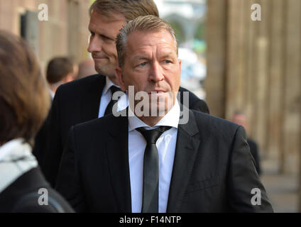 Stuttgart, Deutschland. 27. August 2015. Tormann-Trainer für die deutsche National Team Andreas Köpke nimmt an der Trauerfeier für Gerhard Mayer-Vorfelder: der ehemalige Präsident der Stuttgarter Fußballverein und deutschen Fußballverband in der Domkirche St. Kredit: Dpa picture-Alliance/Alamy Live News Stockfoto