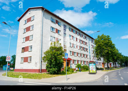 Typischen sozialistischen Ära Wohnblock, Narva, Ida-Viru County, Ostestland, Europa Stockfoto