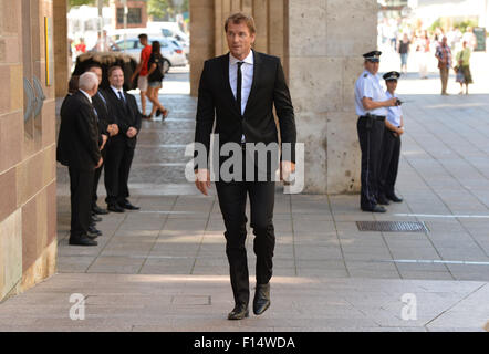 Stuttgart, Deutschland. 27. August 2015. Ehemalige Torhüter des deutschen Natioanl Team Jens Lehmann nimmt an der Trauerfeier für Gerhard Mayer-Vorfelder: der ehemalige Präsident der Stuttgarter Fußballverein und deutschen Fußballverband in der Domkirche St. Kredit: Dpa picture-Alliance/Alamy Live News Stockfoto