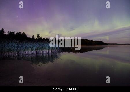 Aland, Ostsee, Finnland, 27. August 2015. Eine seltene Sommer Sichtung der Northern Lights als weit südwärts als die Aland-Archipel in der finnischen Ostsee. Bildnachweis: Rob Watkins/Alamy Live-News Team Stockfoto