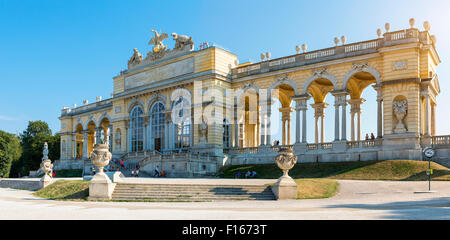 Wien der Gloriette in Schönbrunn Stockfoto