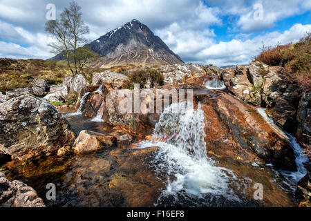 Der Wasserfall bei Beauchaille Etive Mor Stockfoto