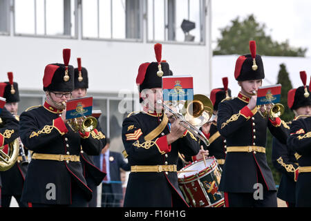Die Bucks County Show, UK. 27. August 2015.  Die Royal Artillery Band führen in der Hauptarena. © Scott Carruthers Stockfoto