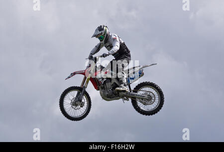 Die Bucks County Show, UK. 27. August 2015. Bolddog, Hondas offizielle Motorrad Stunt Display Team. © Scott Carruthers Stockfoto