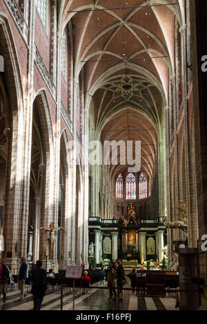 Innenraum der Kathedrale St. Bavo in Gent, Belgien Stockfoto